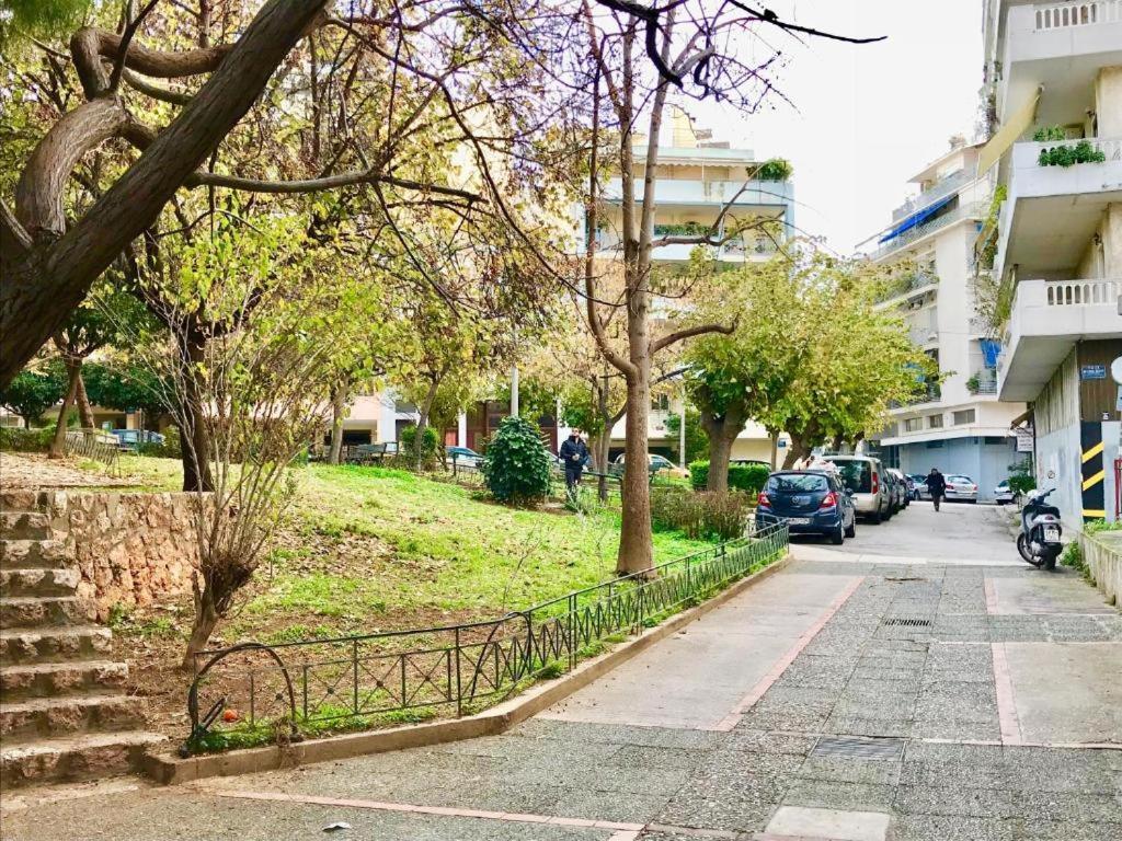Kynosargous Square'S Apartment Atenas Exterior foto